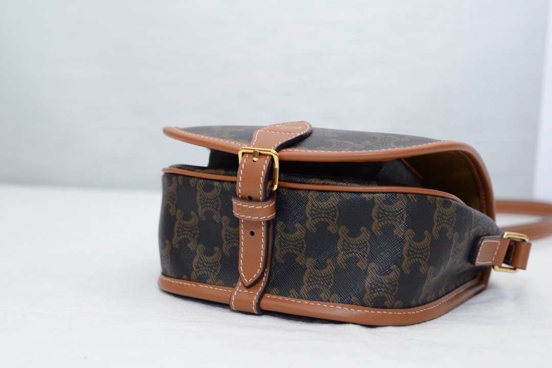 1573747018_1710619351_4