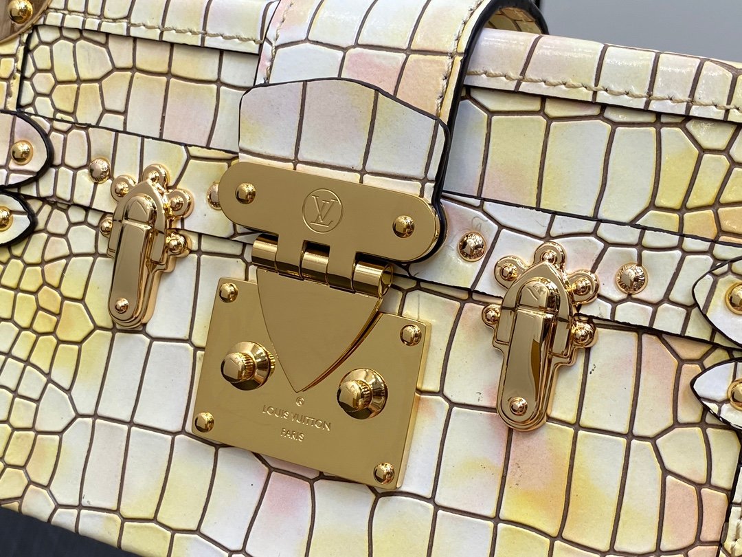 Exclusive Croco_001 Exclusive Croco 001