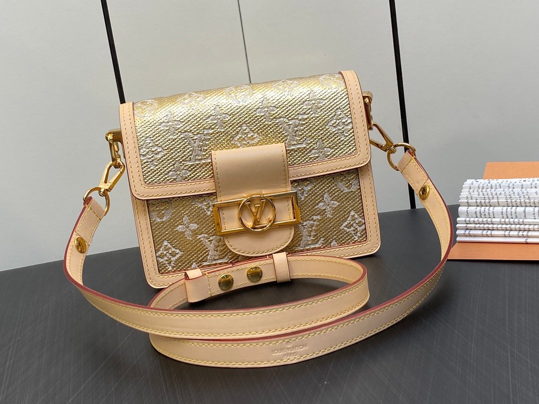 Golden Exclusive_011