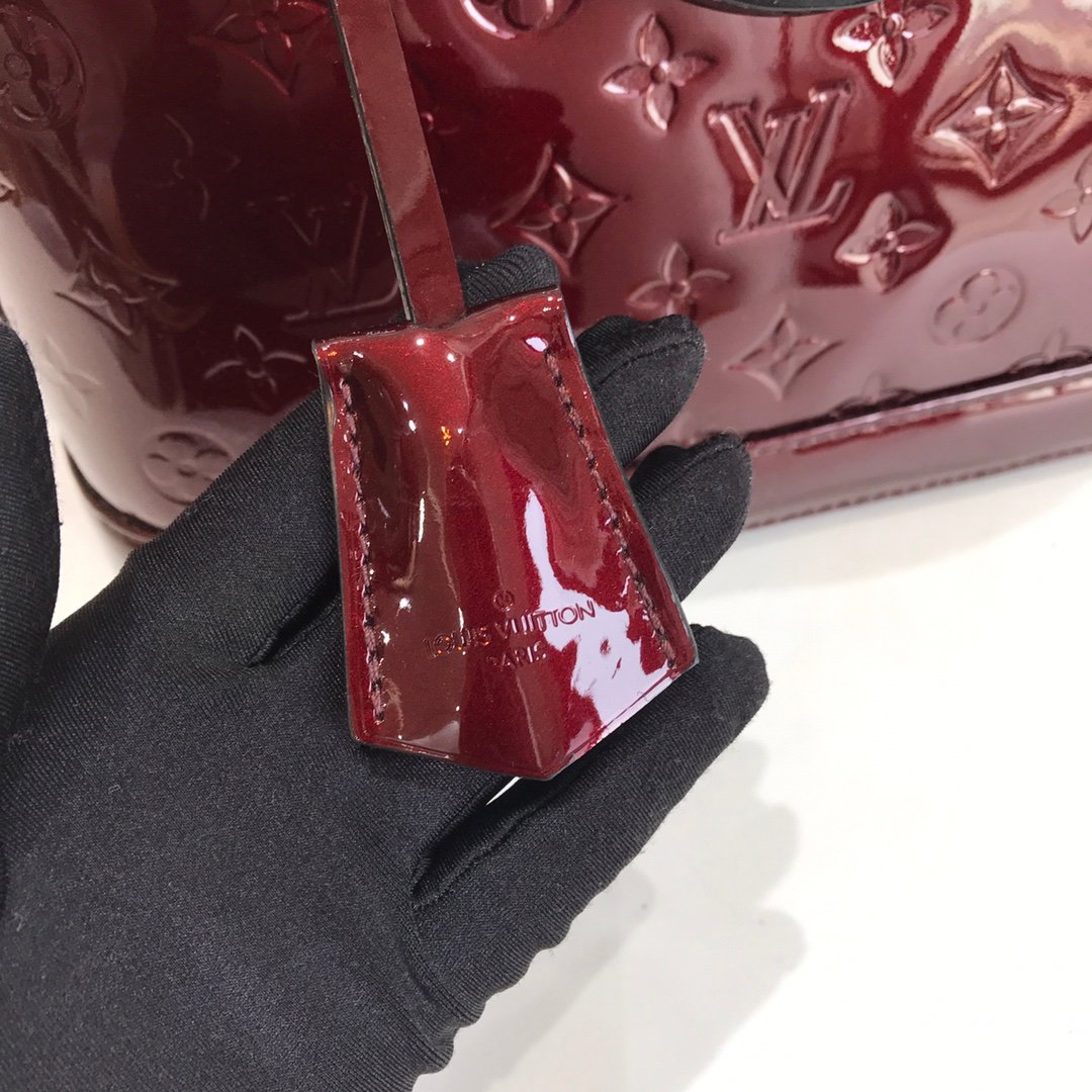 LV Alma Bordo Lux 7