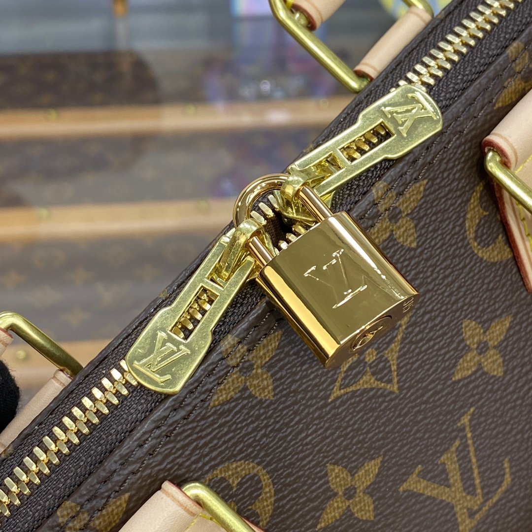 LV Alma Classic Big Monogram 5
