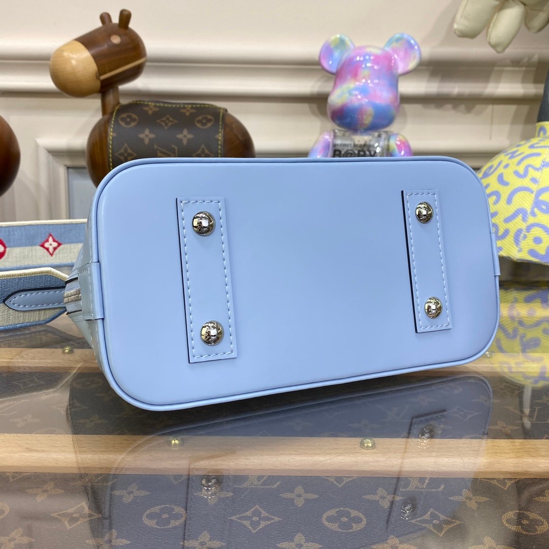 LV Alma Mint Blue 4