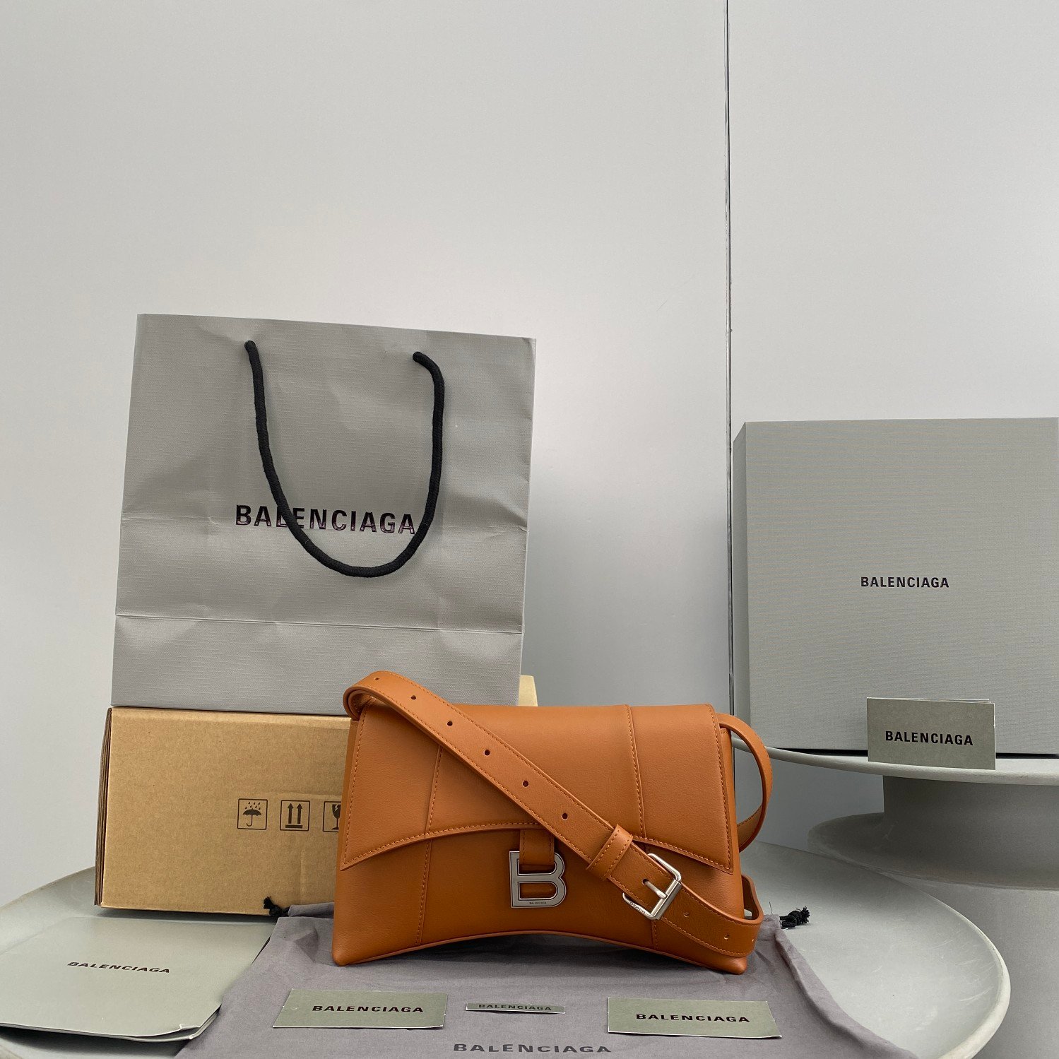 a1629083716877_0557 a1629083716877 0557