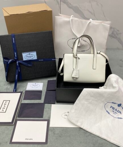 Prada Re-Edition 1995 brushed-leather mini handbag - Blanc SHW