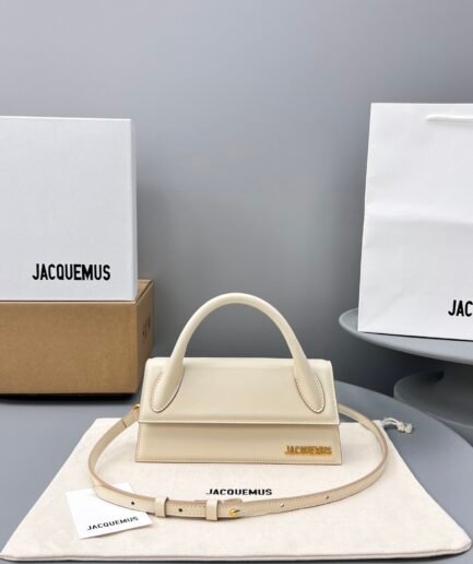 Jacquemus Chiquito Long Beige