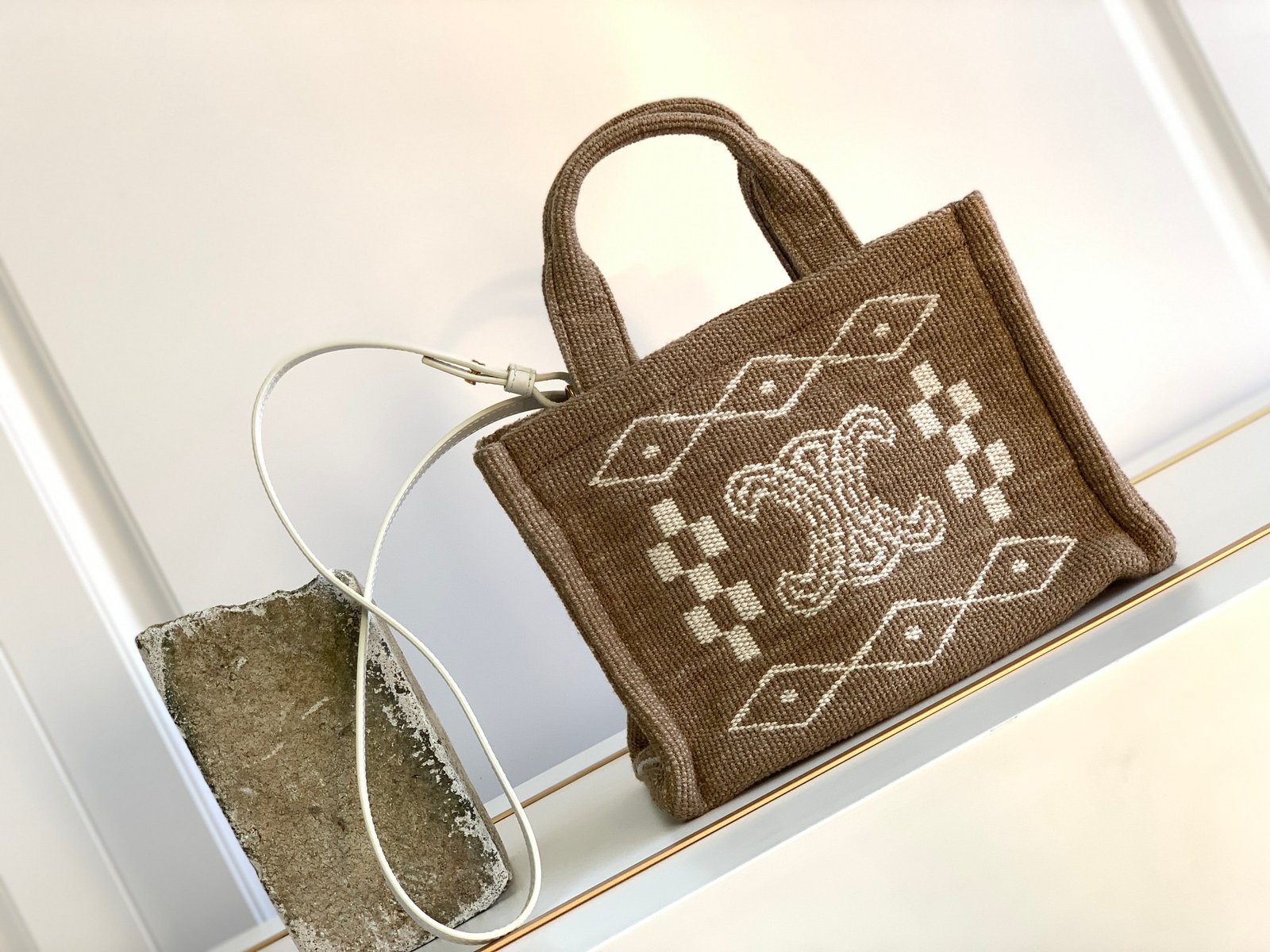 a1662198119229_0784 a1662198119229 0784