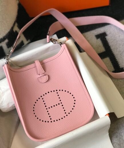 Hermes Mini Evelyne Togo - Light pink - 17cm