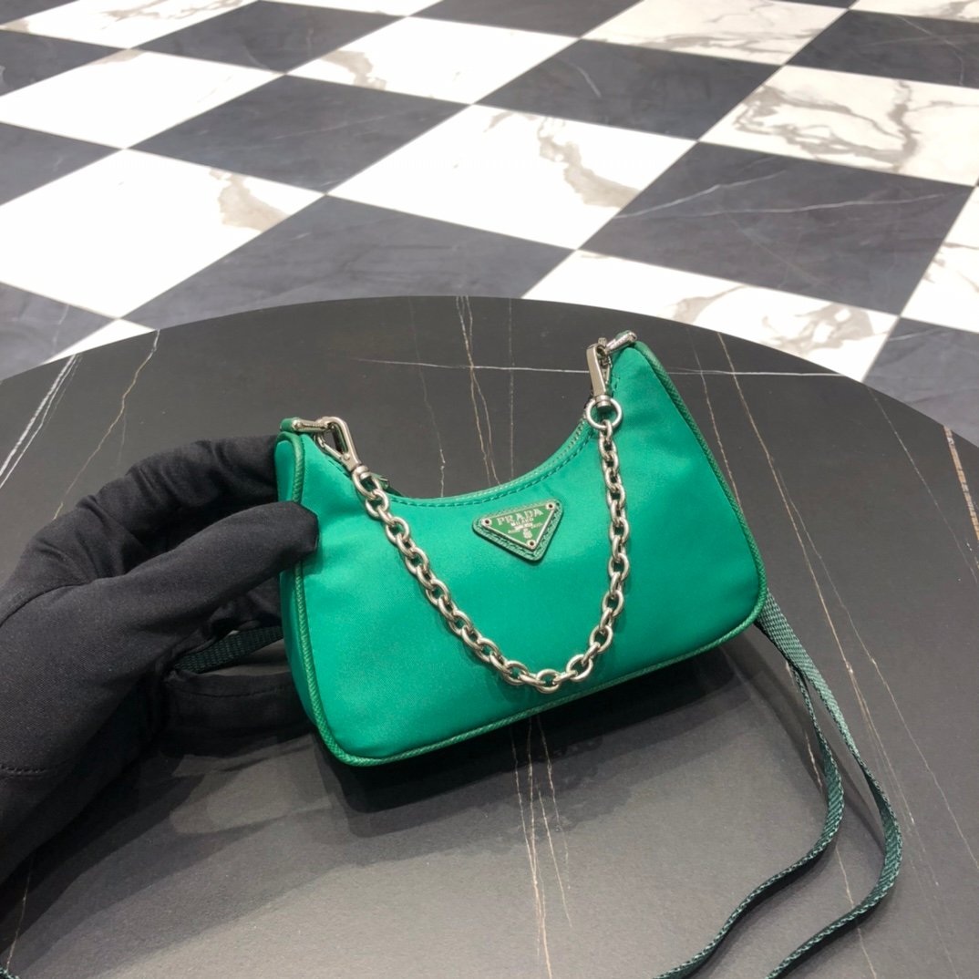 i1596945246_162_0 i1596945246 162 0