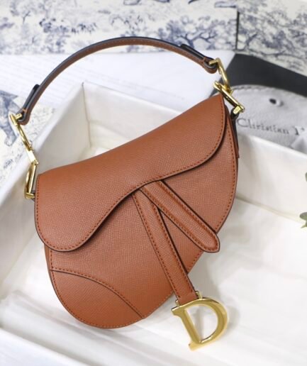Dior Classic Small Saddle Bag - Camel Leather - GHW 20cm
