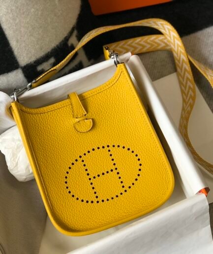 Hermes Mini Evelyne Togo - Yellow - 17cm