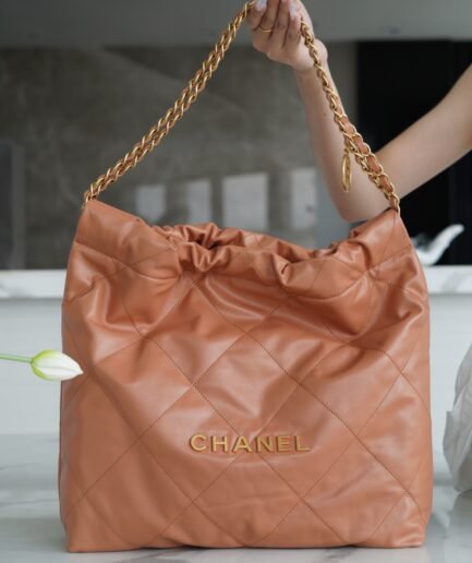 Chanel 22 Medium- 39cm - Camel Brown