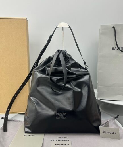 Balenciaga Balenciaga Bucket Black