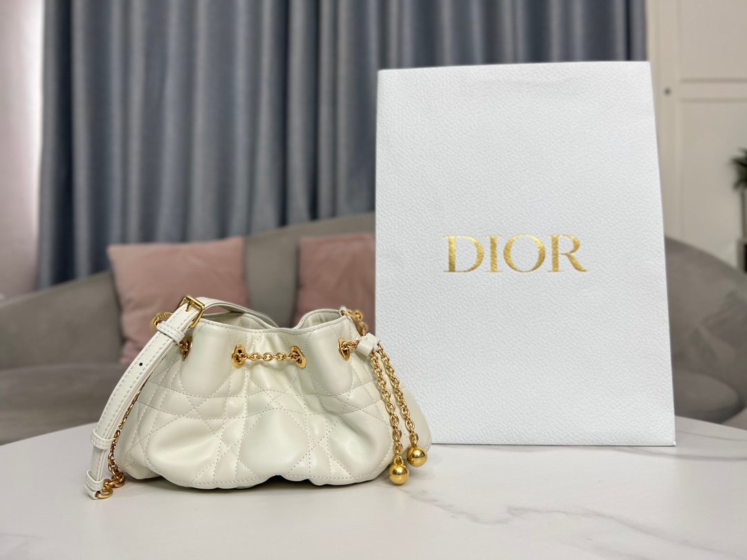 i1681725691_9454_0 i1681725691 9454 0