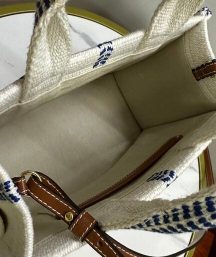 Celine Cabas Thais One