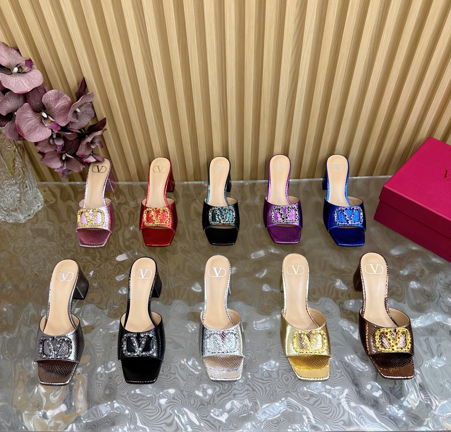 valentino (19) valentino 19